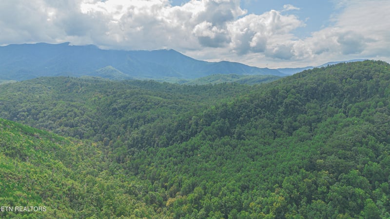 0 Low Gap Rd, Gatlinburg, TN 37738