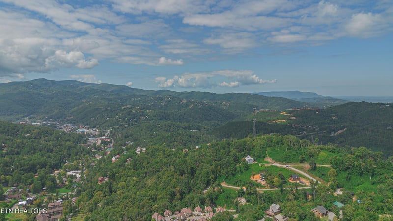 0 Low Gap Rd, Gatlinburg, TN 37738