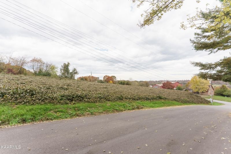 0 Maplecrest Ln, Sevierville, TN 37876