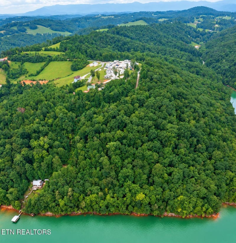 0 Mariner Point Rd, Lafollette, TN 37766