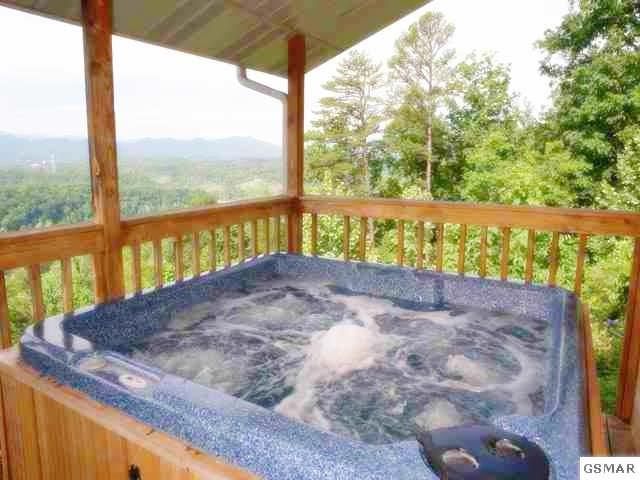 0 Mccarter Dr, Pigeon Forge, TN 37863