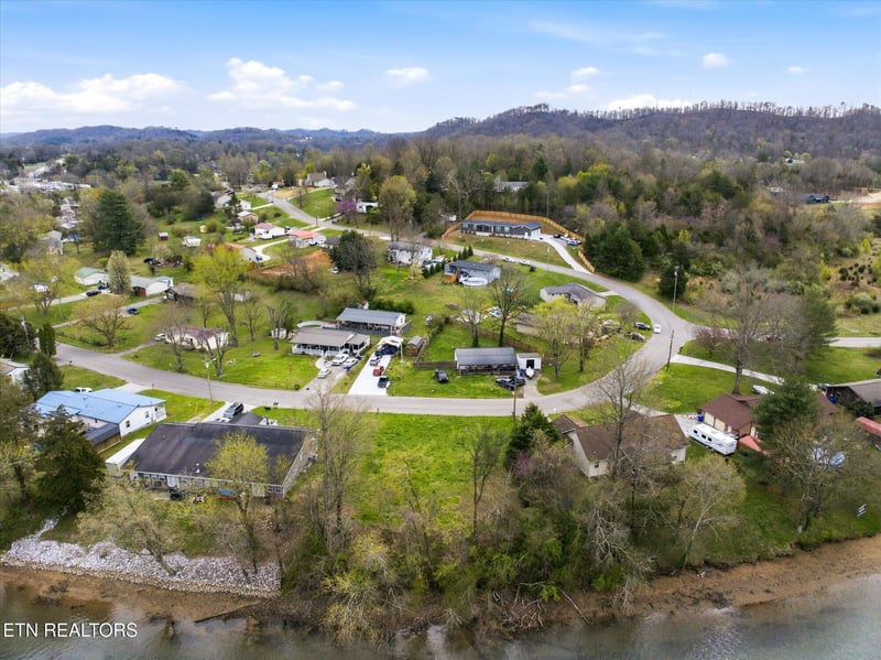 0 Melton Hill Cir, Clinton, TN 37716
