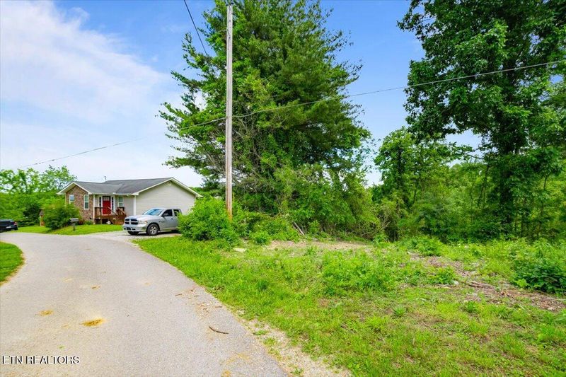 0 Mercury Ln, Jacksboro, TN 37757