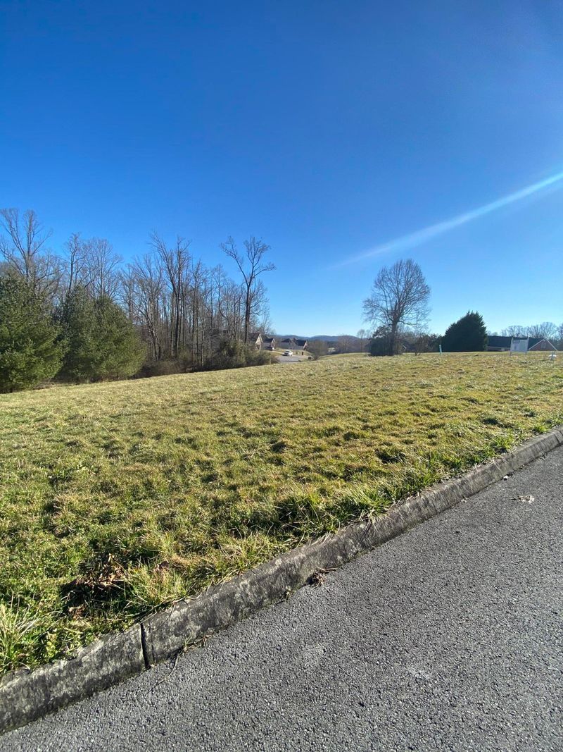 0 Milledge Ln, Corryton, TN 37721
