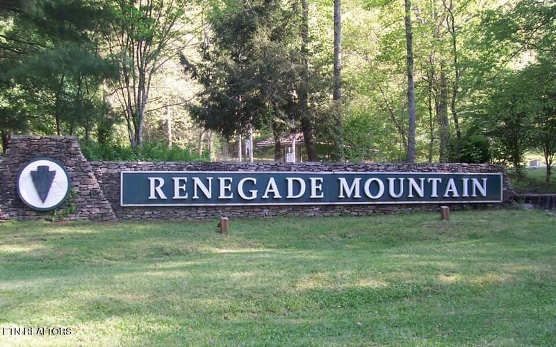 0 Mountain Laurel Dr, Crab Orchard, TN 37723