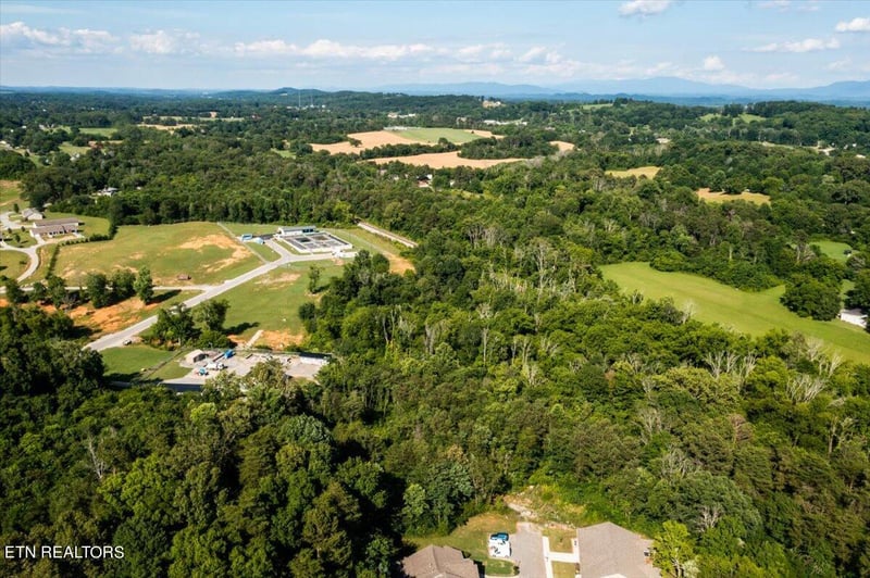 0 Oak Place Cir, Madisonville, TN 37354
