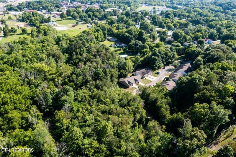 0 Oak Place Cir, Madisonville, TN 37354