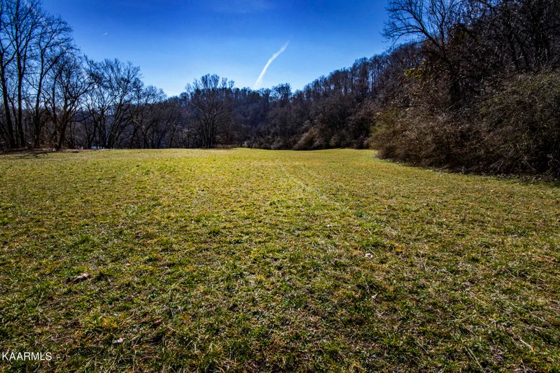 0 Offut Rd, Clinton, TN 37716