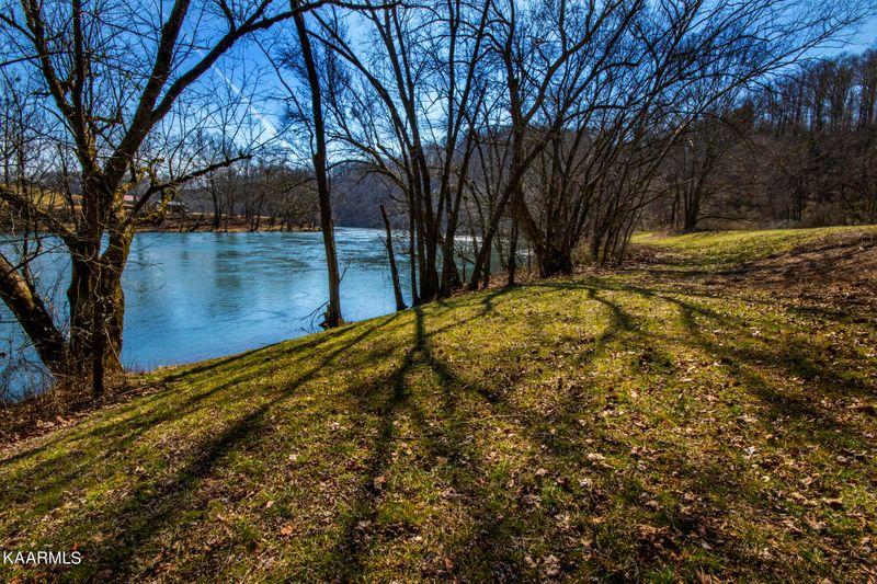 0 Offut Rd, Clinton, TN 37716
