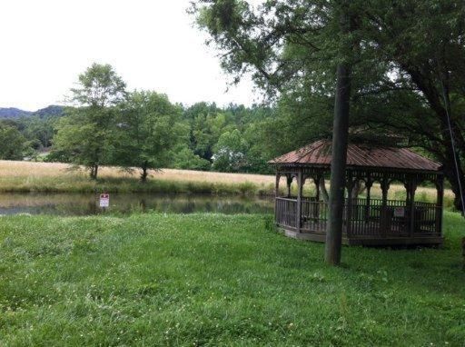 0 Old Birds Creek Rd, Sevierville, TN 37876