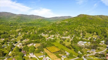 0 Park Rd, Caryville, TN 37714
