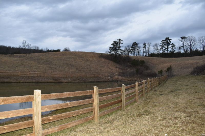 0 Poplar Ln, Oneida, TN 37841