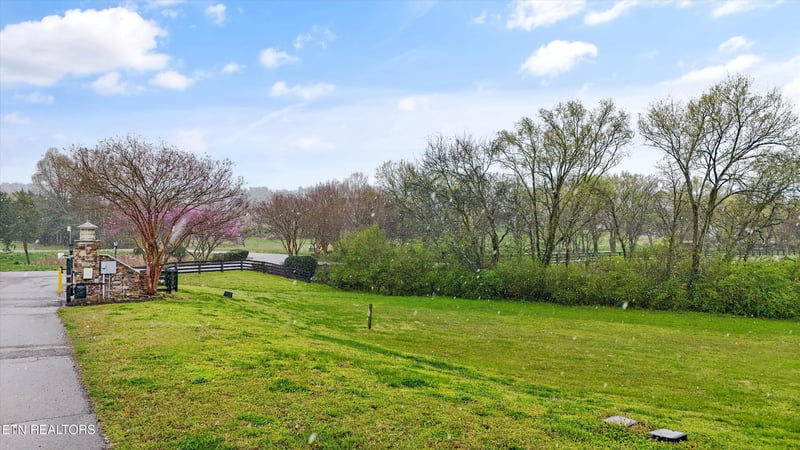 0 Promontory Point, Louisville, TN 37777
