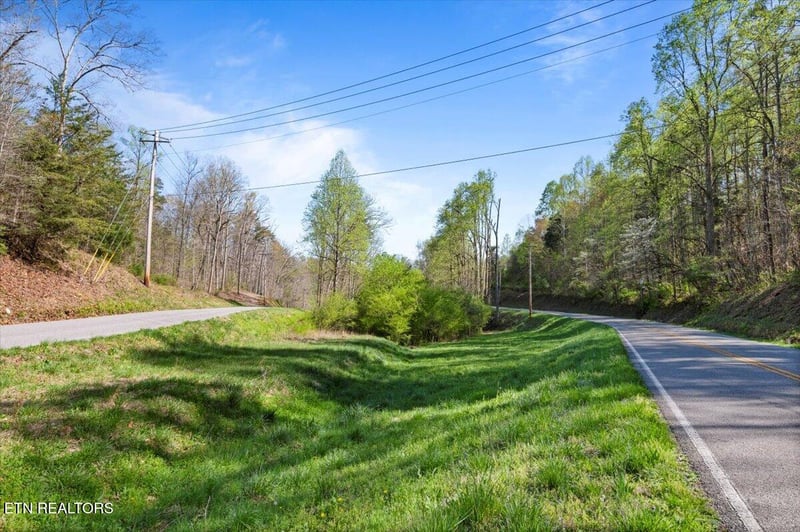 0 Rainbow View Rd, Lafollette, TN 37766