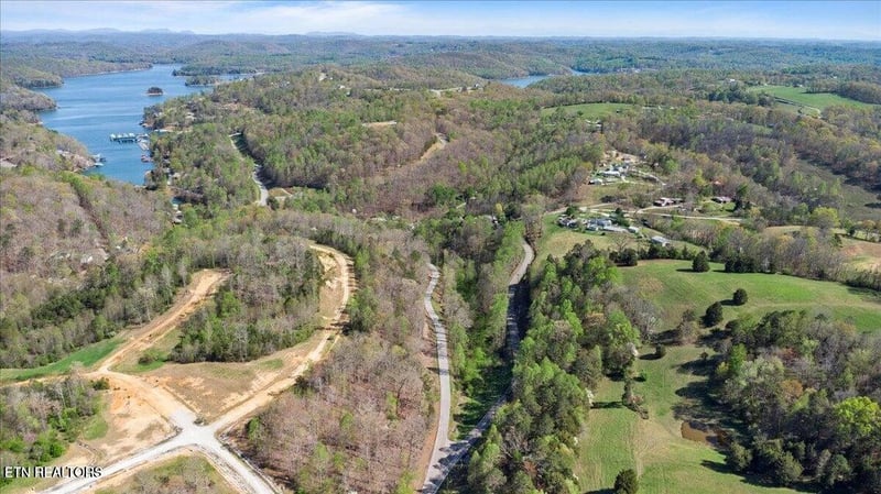 0 Rainbow View Rd, Lafollette, TN 37766