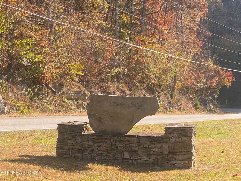 0 Red Oak Cir, Caryville, TN 37714