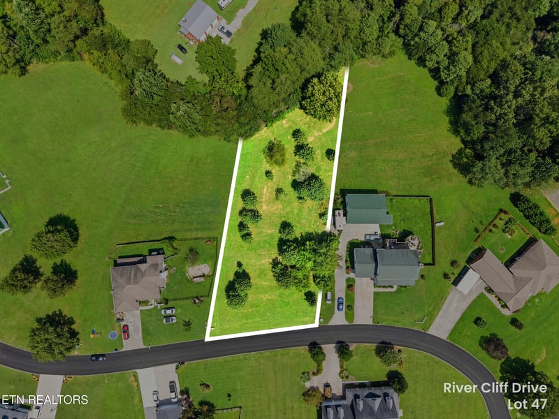 0 River Cliff Dr, Kodak, TN 37764
