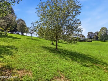 0 River Cliff Dr, Kodak, TN 37764