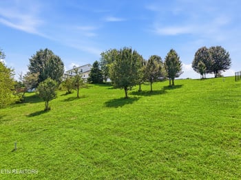 0 River Cliff Dr, Kodak, TN 37764