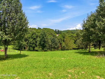 0 River Cliff Dr, Kodak, TN 37764