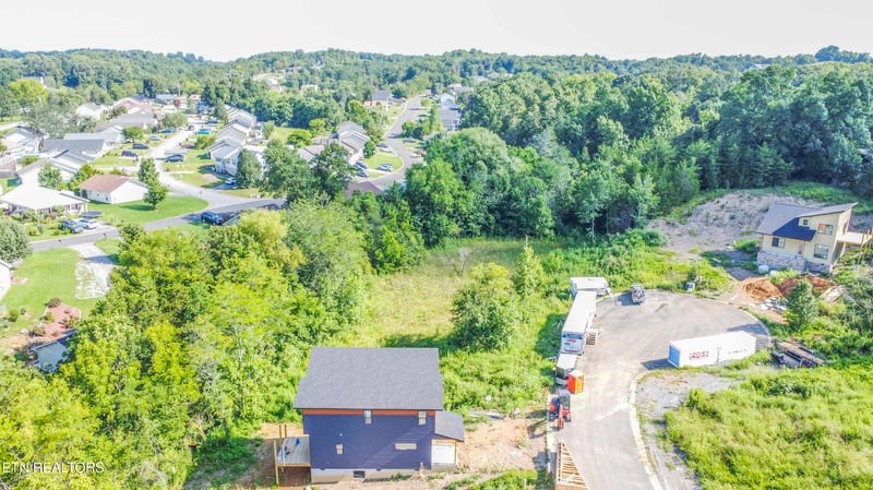 0 Rock Gardens Dr, Sevierville, TN 37876