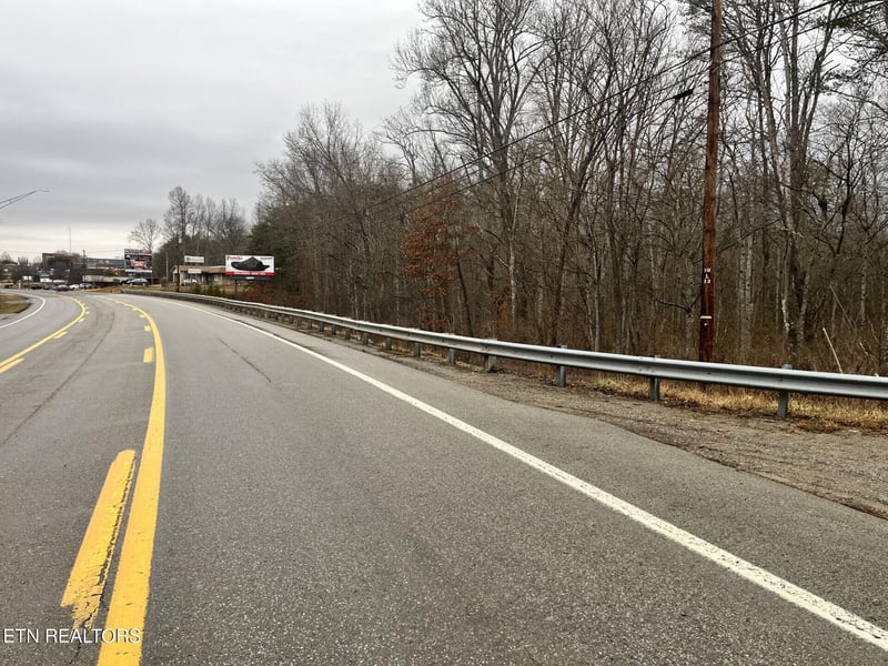 0 S Main St 30 56 Acres, Crossville, TN 38555