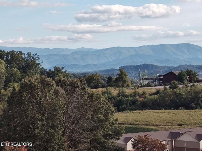 0 Smokey View Dr, Kodak, TN 37764