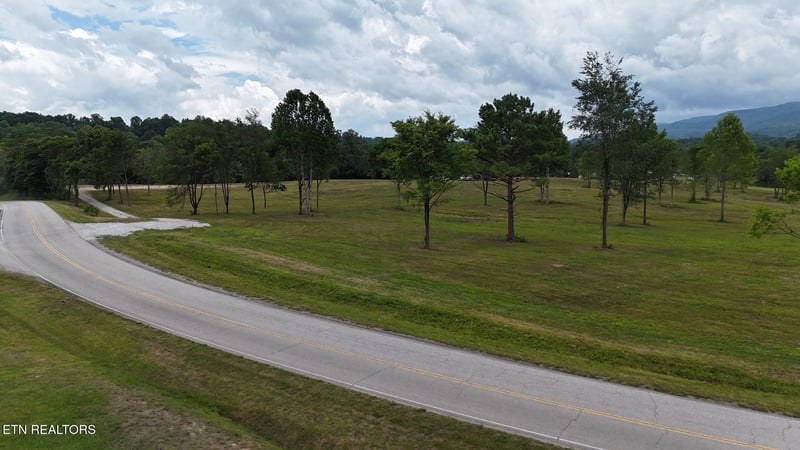 0 Stone Mill Rd, Jacksboro, TN 37757