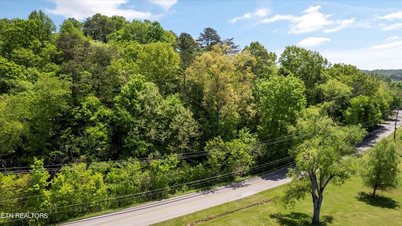 0 Strawberry Plains Pike, Strawberry Plains, TN 37871