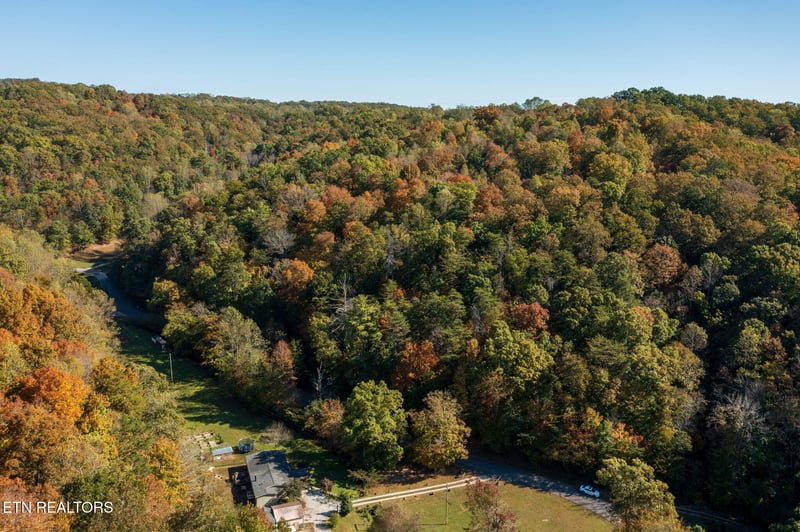 0 Strong Hollow Ln, Rocky Top, TN 37769