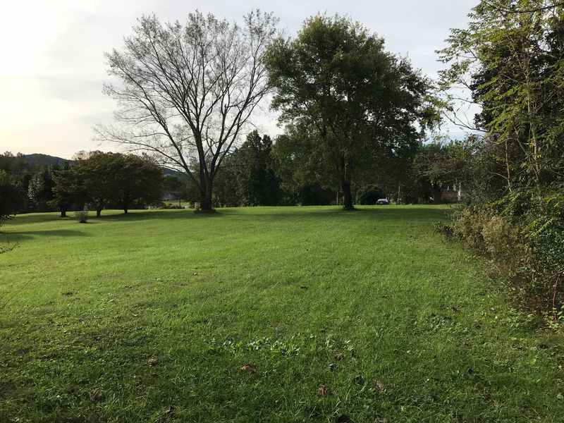 0 Summitt Lot B/2 Dr, Lafollette, TN 37766