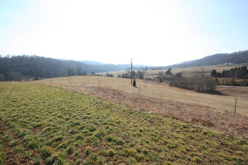 0 Tater Valley Rd, Luttrell, TN 37779