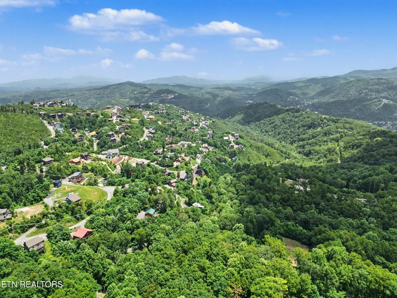 0 Twin Oaks Rd #39, Gatlinburg, TN 37738