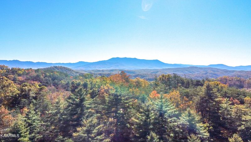 0 Upper Middle Creek Rd, Sevierville, TN 37876