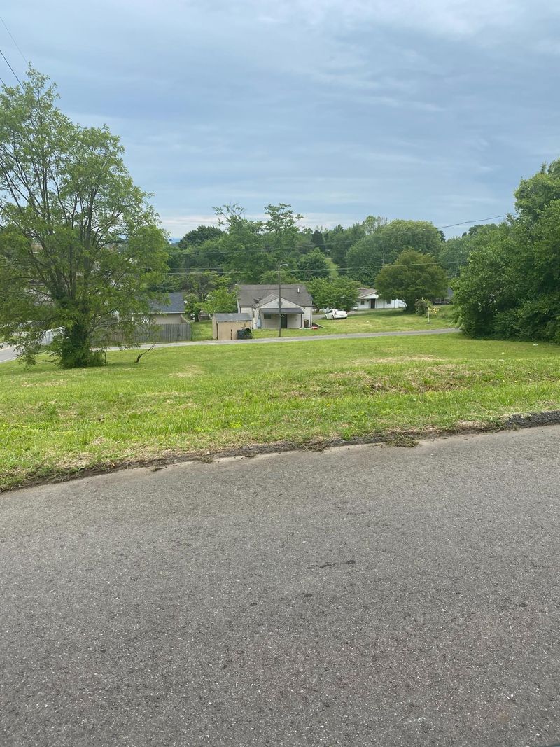 0 W Oak Hill Ave, Knoxville, TN 37921