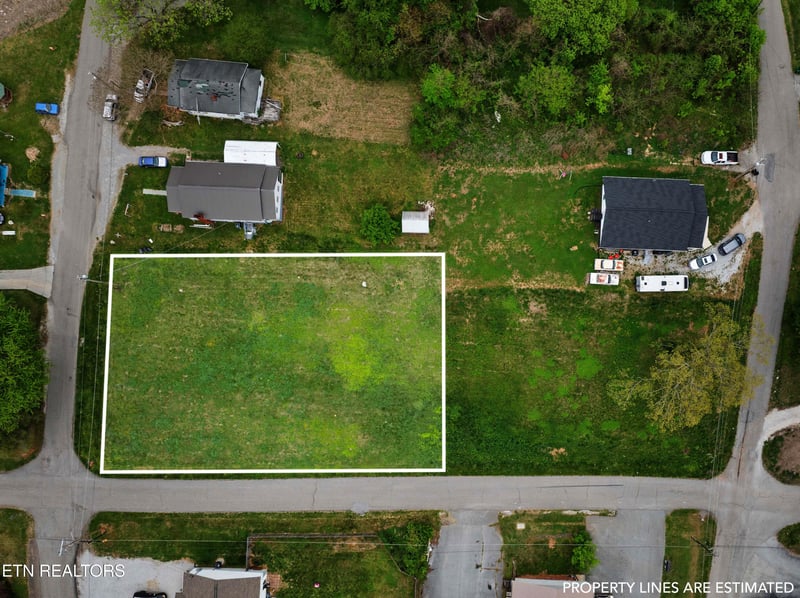 0 W Prospect St, Lafollette, TN 37766