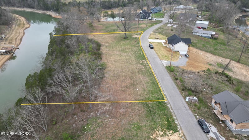 0 Wagon Ln, Speedwell, TN 37870