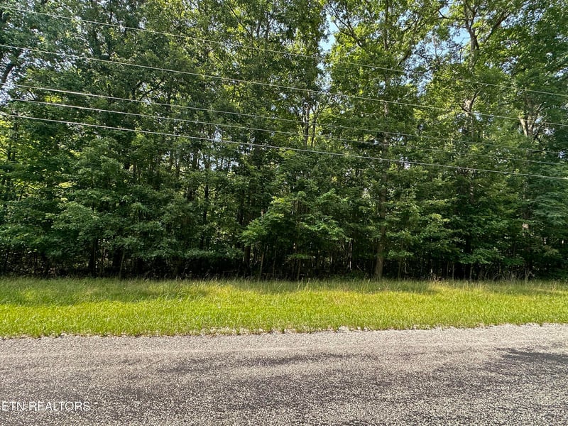 0 Walker Hollow Dr, Monterey, TN 38574