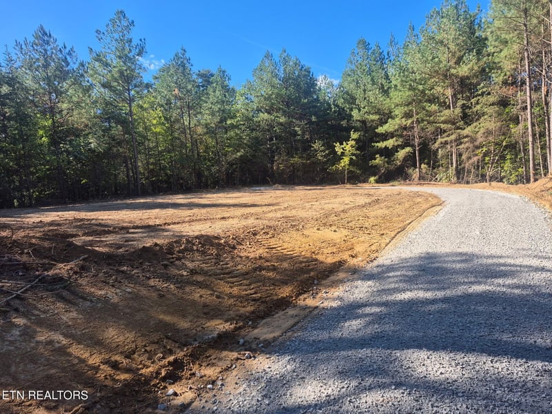 0 Whispering Pines Ln, Crossville, TN 38572