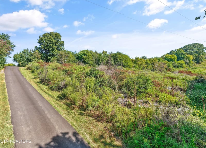 0 Williams Hill Dr, Rockford, TN 37853