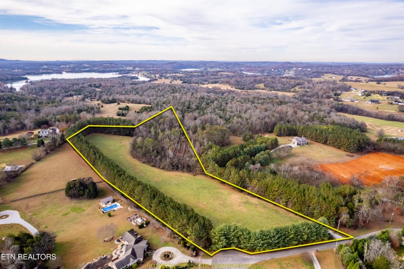 0 Windy J Farms Dr, Louisville, TN 37777