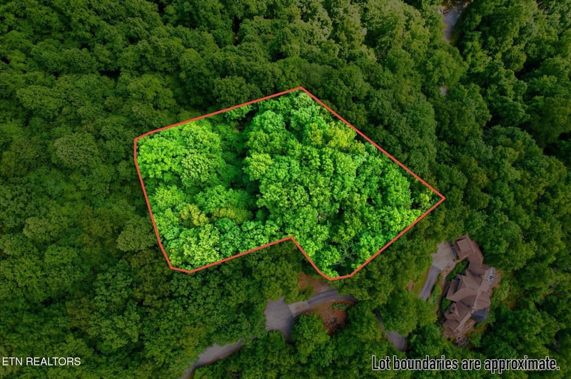 0 Woodfern Way, Gatlinburg, TN 37738