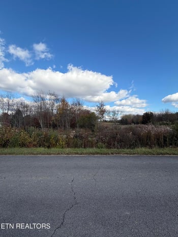 0 Woodgate Dr, Crossville, TN 38558
