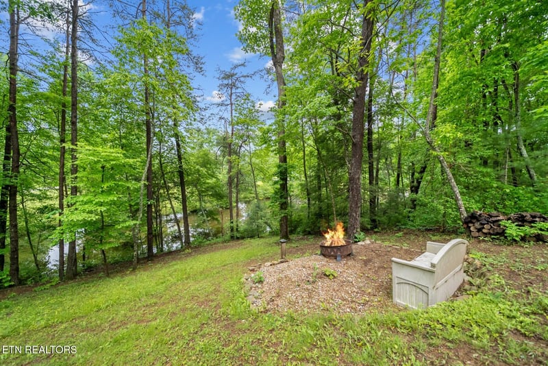 0.42AC Siever Rd, Crossville, TN 38572