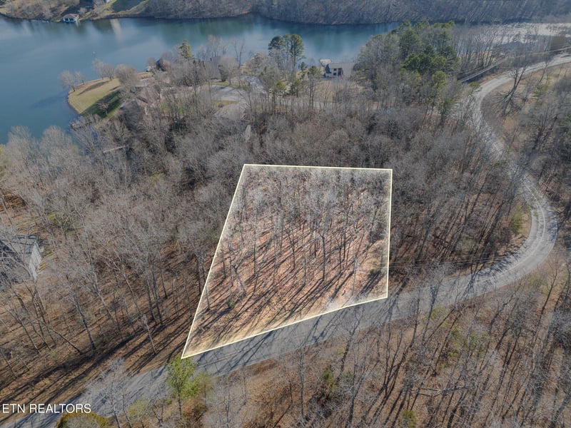 0.93AC Tennessee Ave, Crossville, TN 38555