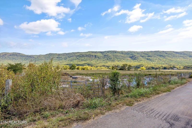 00 County Road 875, Etowah, TN 37331