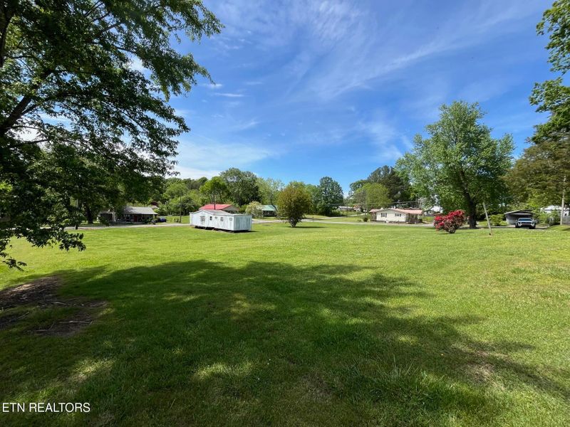00 County Road 902, Etowah, TN 37331