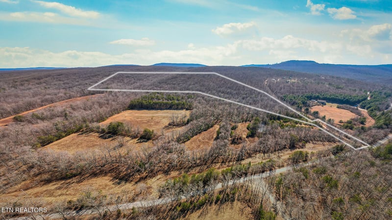 00 Hebbertsburg Rd, Crab Orchard, TN 37723