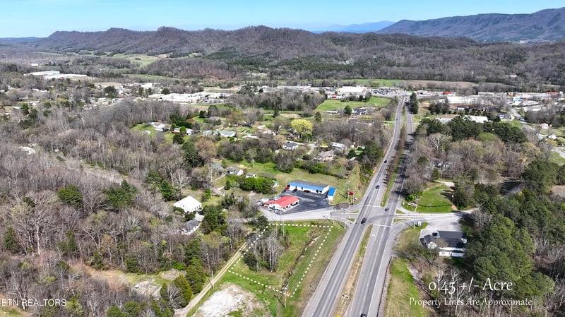 00 Highway 30, Etowah, TN 37331