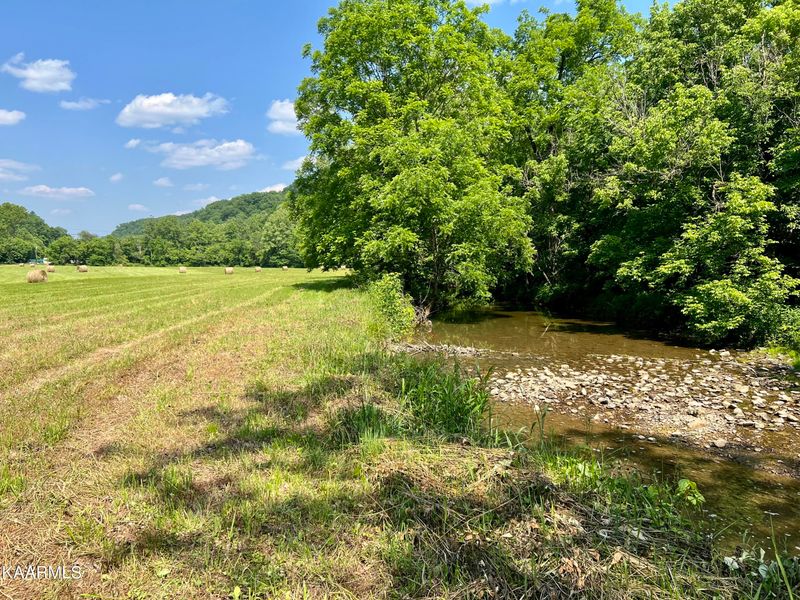 00 Indian Creek Rd, Thorn Hill, TN 37881